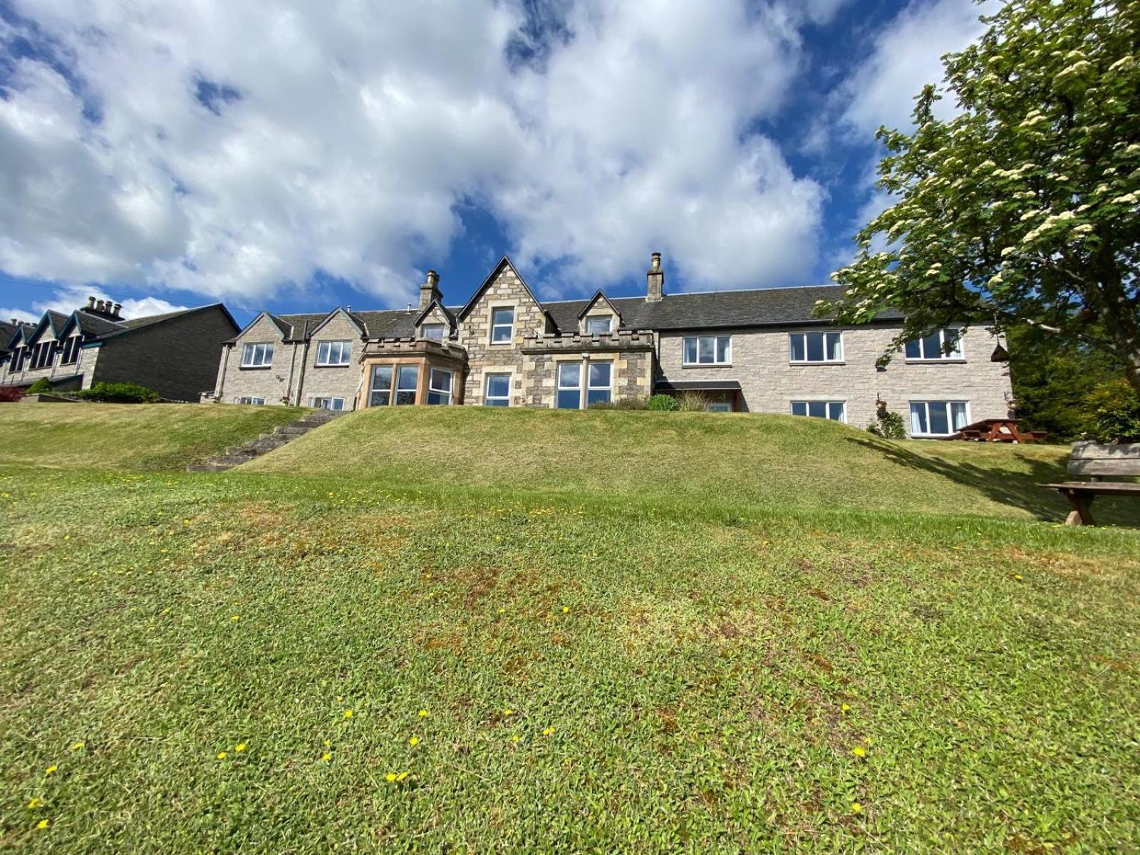 Beinn Bhracaigh 4* Питлохри